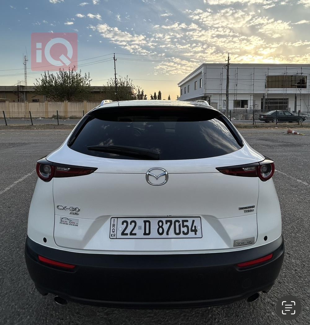 مازدا CX-30